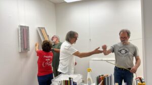 a6a527ab-7fb2-4aaa-83dd-a39b103e4a16